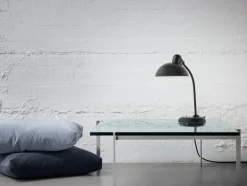 Fritz Hansen PK61 Glasbord af Poul Kjærholm><noscript><img width=