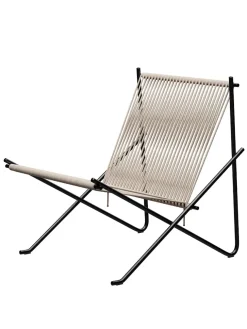 Fritz Hansen PK4 Loungestol i natur, sort stel af Poul Kjærholm> Loungestole|Lænestole