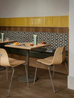 Fritz Hansen PK3 spisebordsstol, valnød af Poul Kjærholm><noscript><img width=