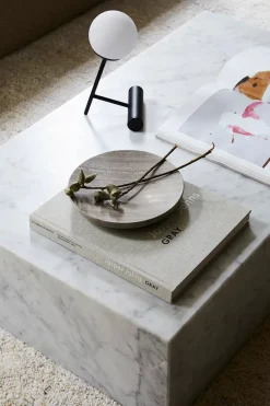 Audo Copenhagen Plinth Low Rose Calacatta Viola marmor fra><noscript><img width=