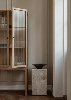 Audo Copenhagen Plinth Tall Grey Kendzo marmor fra><noscript><img width=