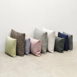 Kvadrat Ria Cushion, 45 x 45 cm fra> Puder Og Plaider|Puder