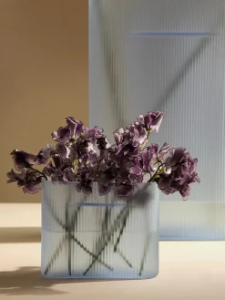 Muuto Ridge Vase, taupe frosted glass fra><noscript><img width=