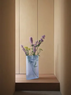 Muuto Ridge Vase, taupe frosted glass fra><noscript><img width=