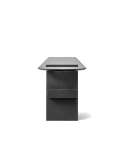 Fredericia Furniture Risom Magazine Table fra><noscript><img width=