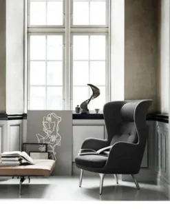 Fritz Hansen Ro Lænestol fra><noscript><img width=