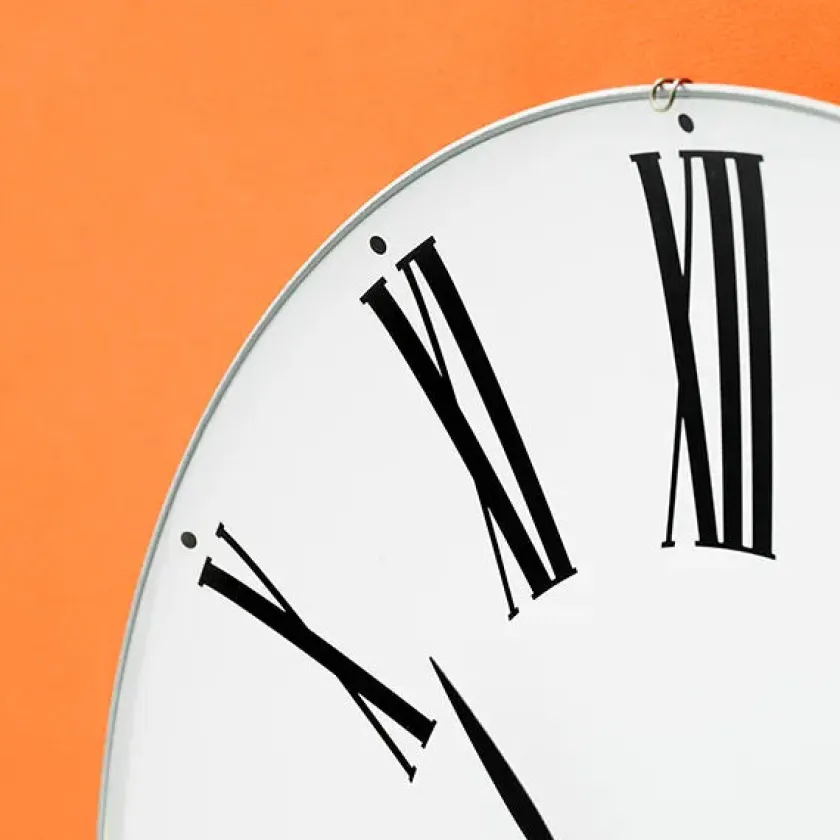 Arne Jacobsen Clocks Roman Vægur af Arne Jacobsen (Ø: 16)> Gaver Til Ham|Vægure