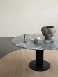 Louise Roe Roundabout Dining Table Ø140 fra><noscript><img width=