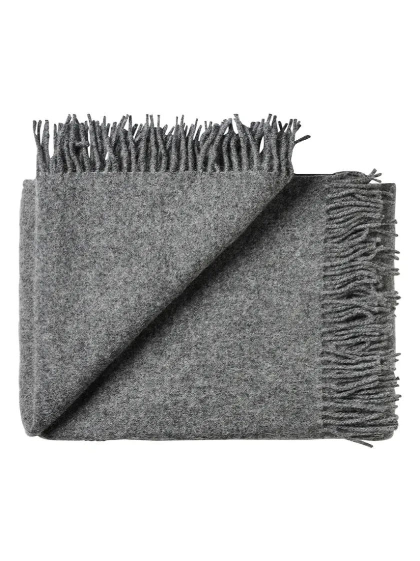 Silkeborg Uldspinderi Season Plaid, dark nordic grey fra> Puder Og Plaider