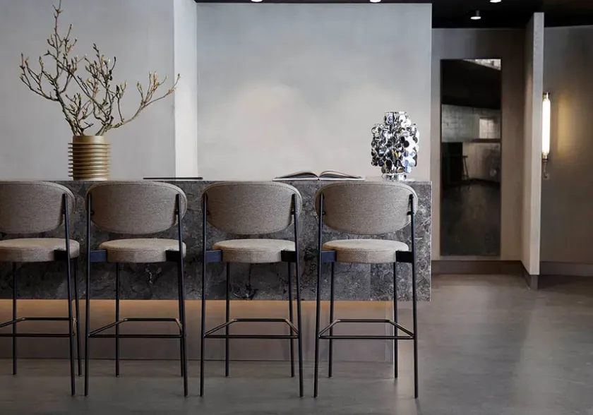 Verpan Serie 430 barstol, sort af Verner Panton> Barstole