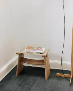 Fredericia Furniture Seto Stool, eg lys olie fra> Skamler