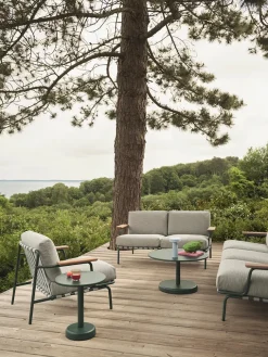 Muuto Settle Outdoor Lounge Chair fra><noscript><img width=