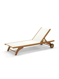 Fritz Hansen Skagerak Columbus Liggestol, hvid fra> Solvogne/Liggestole