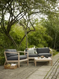 Fritz Hansen Skagerak Virkelyst Stol, Golden Yellow Stripe fra><noscript><img width=