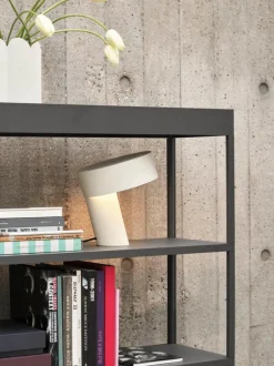 HAY Slant bordlampe fra><noscript><img width=