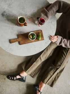 Wabi Sabi Nordic Solar Sofabord fra><noscript><img width=