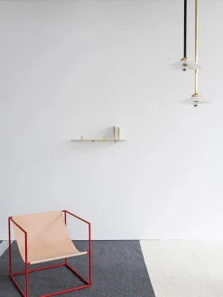 Valerie Objects Solo Seat fra><noscript><img width=