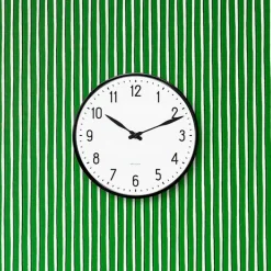 Arne Jacobsen Clocks Station vægur af Arne Jacobsen (Ø: 29)><noscript><img width=