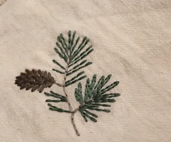 Maileg Stofserviet - Grankogle 100% hør fra><noscript><img width=