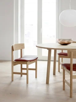 Fredericia Furniture Taro Spisebord Ø120 cm, sæbebehandlet eg fra><noscript><img width=