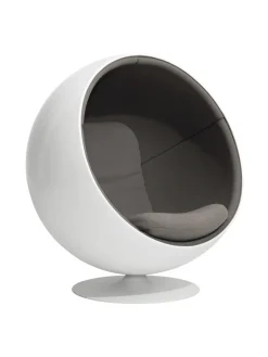 Eero Aarnio Originals The Ball Chair af Eero Aarnio><noscript><img width=