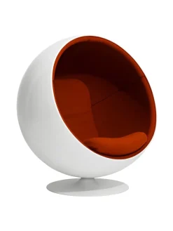 Eero Aarnio Originals The Ball Chair af Eero Aarnio><noscript><img width=