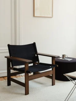 Fredericia Furniture The Canvas Chair, sortlakeret eg sort canvas af Børge Mogensen><noscript><img width=