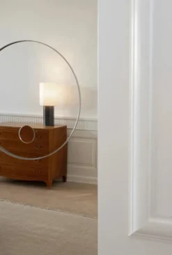 Louise Roe The Eight Over Eight Lamp Small, beige travertine fra><noscript><img width=