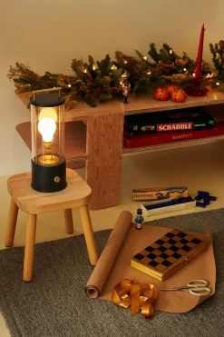 Tala The Muse Portable Lampe, Solid Brass fra><noscript><img width=