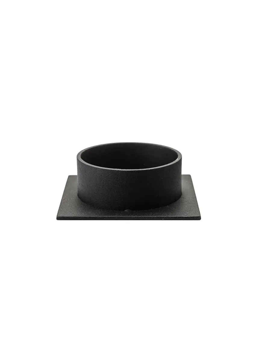 Kunstindustrien The Square lysestage Ø7 cm, sort fra> Lysestager