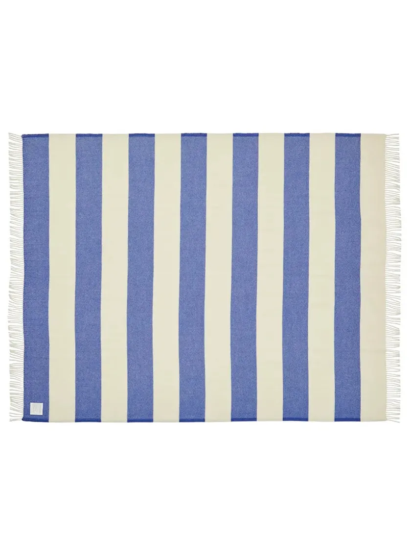 Silkeborg Uldspinderi The Sweater Plaid, cobalt fra> Puder Og Plaider