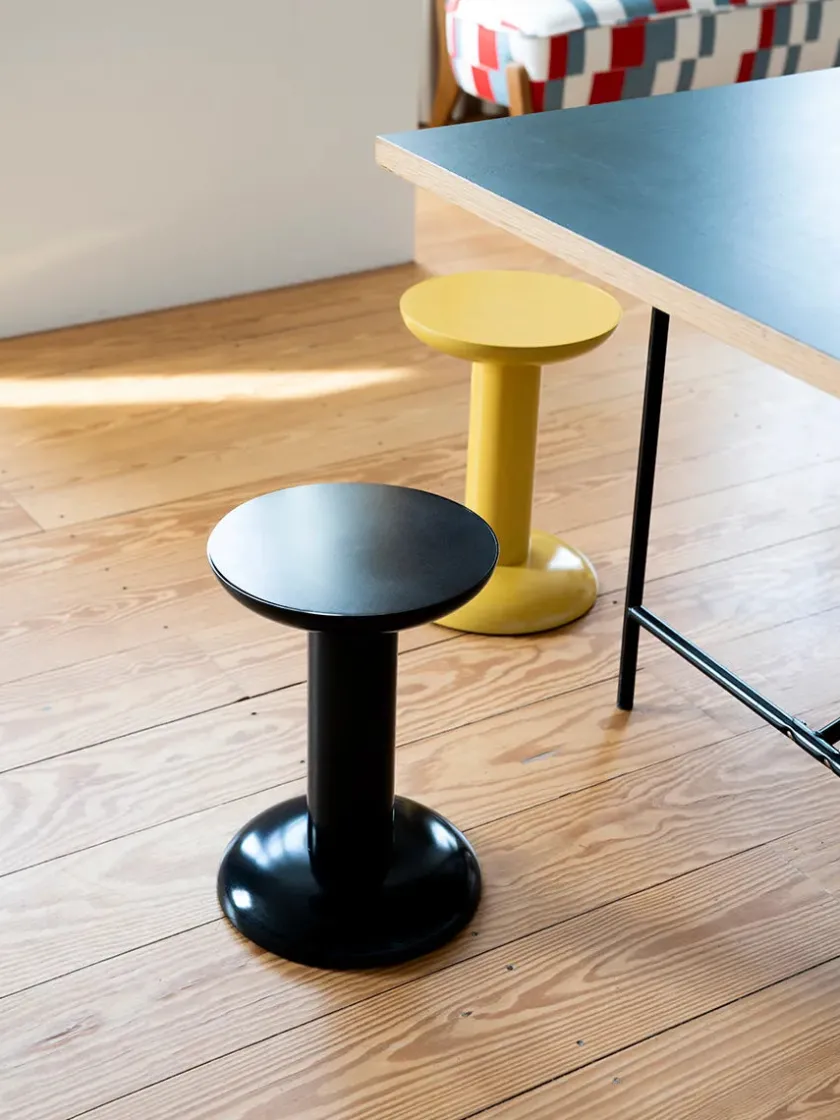 raawii Thing Sidebord/Skammel, black fra> Skamler