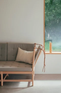 Fredericia Furniture Tremmesofa, 80-års jubilæumsudgave af Børge Mogensen><noscript><img width=