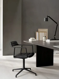 Vipp 452 Swivel Chair m/sort stel, sort læder fra> Spisebordsstole