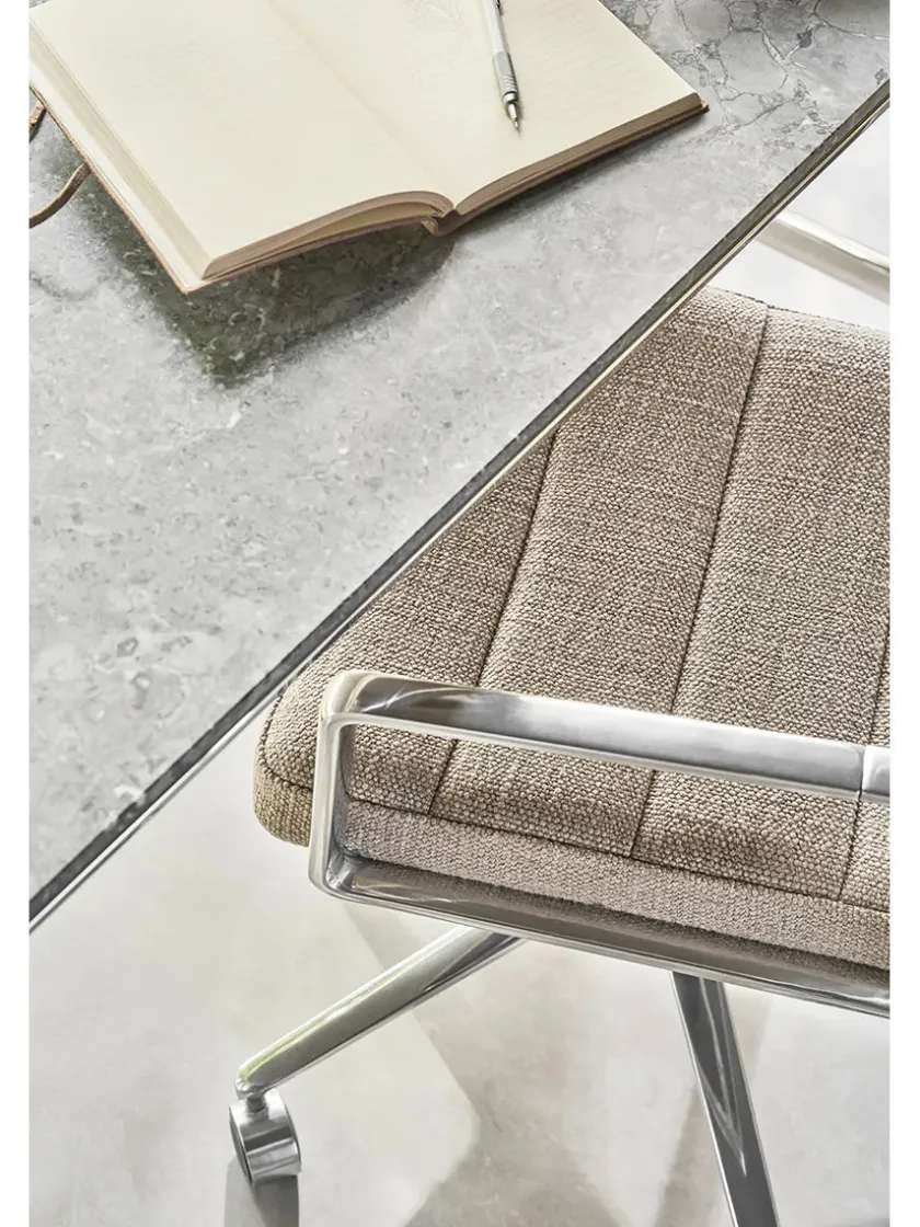 Vipp 453 Swivel+ Chair m/sort stel, sort læder fra> Kontorstole