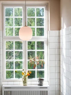 Louis Poulsen VL45 Radiohus Pale Rose Pendel 250 fra><noscript><img width=