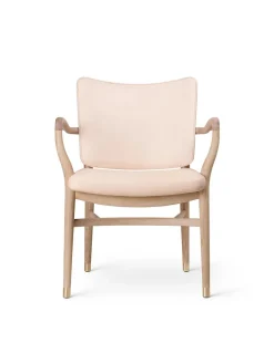 Carl Hansen & Søn VLA61 Monarch Chair af Vilhelm Lauritzen><noscript><img width=