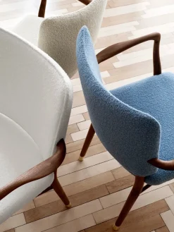 Carl Hansen & Søn VLA61 Monarch Chair af Vilhelm Lauritzen><noscript><img width=