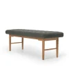 Carl Hansen & Søn VLA75S Foyer bænk, eg olie af Vilhelm Lauritzen> Bænke