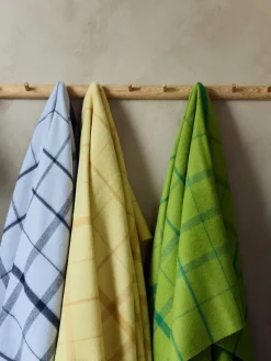 Silkeborg Uldspinderi Warp & Weft Plaid, coral/amber fra><noscript><img width=