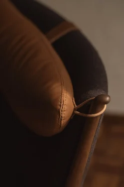 House of Finn Juhl Whiskystolen af Finn Juhl><noscript><img width=