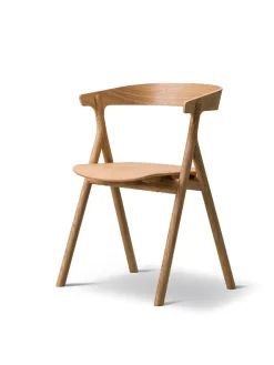 Fredericia Furniture Yksi Spisebordsstol, lakeret eg fra> Spisebordsstole