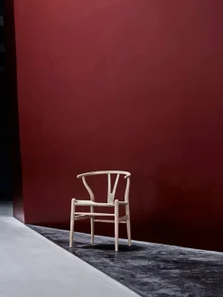 Carl Hansen & Søn Y-stol CH24, Eg røget olie af Hans J. Wegner><noscript><img width=