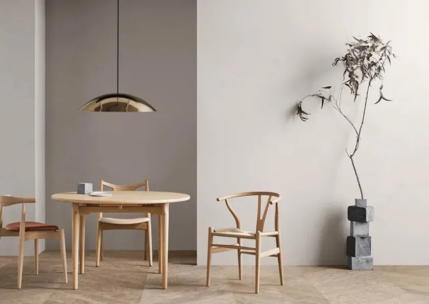 Carl Hansen & Søn Y-stol CH24, Eg røget olie af Hans J. Wegner> Spisebordsstole