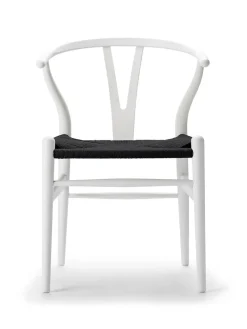 Carl Hansen & Søn Y-stol CH24 Soft Black med sort flet af Hans J. Wegner><noscript><img width=