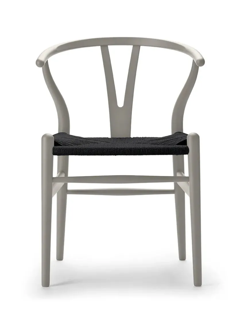 Carl Hansen & Søn Y-stol CH24 Soft Blue med sort flet af Hans J. Wegner> Spisebordsstole