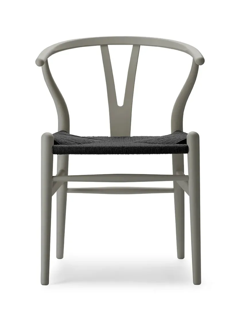 Carl Hansen & Søn Y-stol CH24 Soft Green med sort flet af Hans J. Wegner> Spisebordsstole