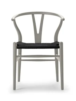 Carl Hansen & Søn Y-stol CH24 Soft Natural White med sort flet af Hans J. Wegner><noscript><img width=