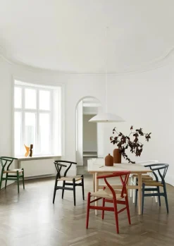 Carl Hansen & Søn Y-stol CH24 Soft Olive Green af Hans J. Wegner><noscript><img width=