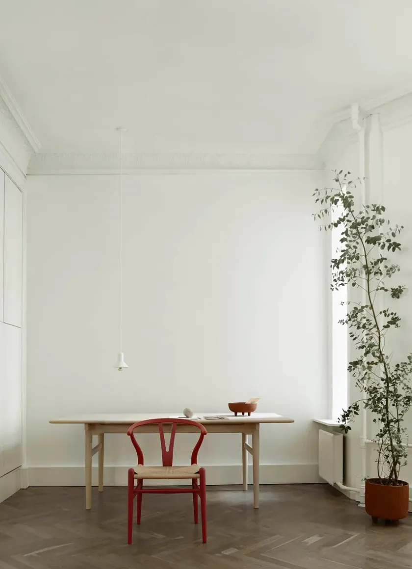 Carl Hansen & Søn Y-stol CH24 Soft Olive Green af Hans J. Wegner> Spisebordsstole